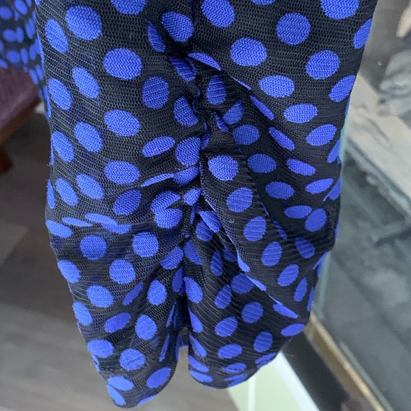 💘💙CHICO’S TOP WITH SHEER SLEEVES (2)💙💘 - Picture 5 of 5